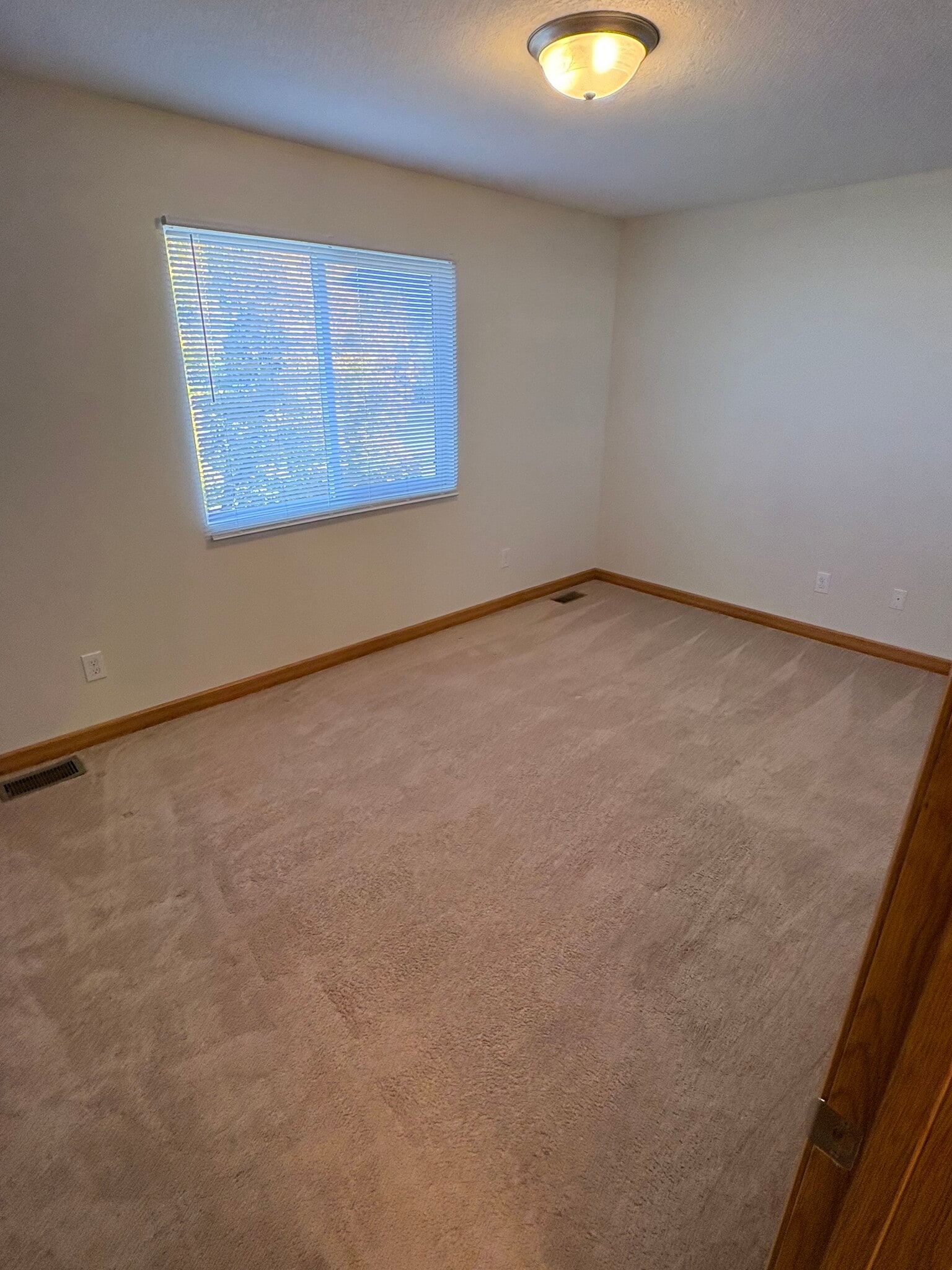 Building Photo - 1714 W Jester Park Dr