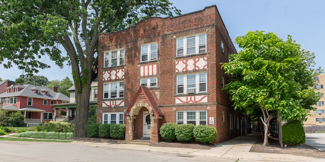 Building Photo - Grace Apartments