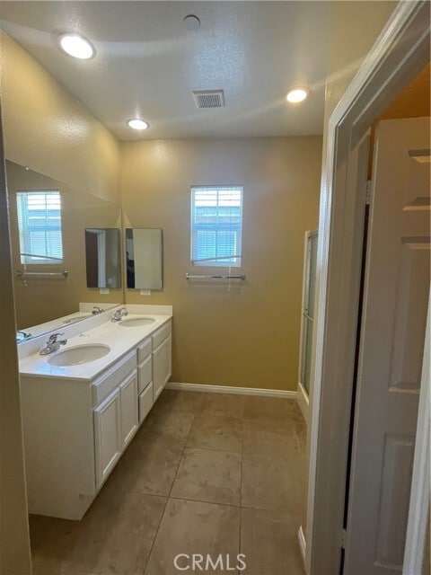 Building Photo - 1882 Lobo