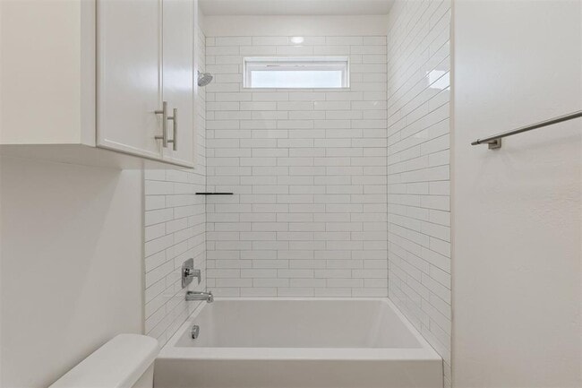 Building Photo - 17920 Anthem Blvd