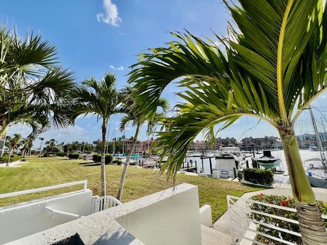 Building Photo - 3020 Matecumbe Key Rd