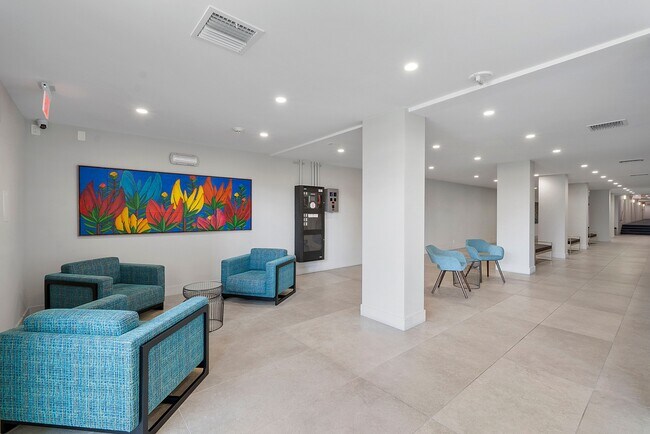 Building Photo - 1160 N Federal Hwy