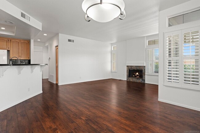 Building Photo - 12650 Springbrook Dr
