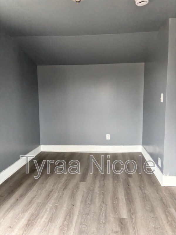 Building Photo - 14461 Lappin St