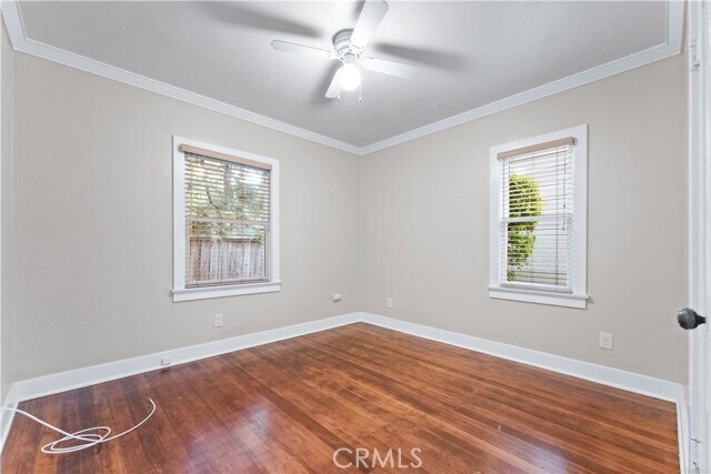 Building Photo - 219 N Center St