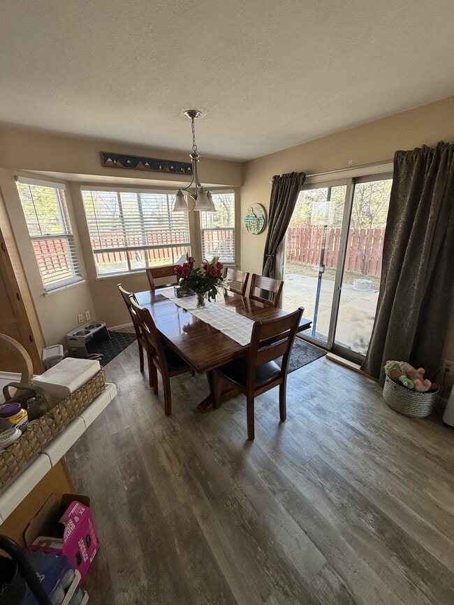 Building Photo - 4268 Stoneridge Dr