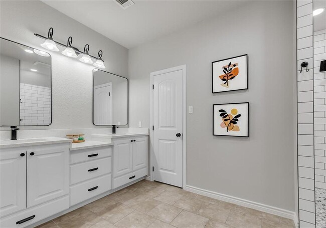 Building Photo - 935 Turtle Dove Trail