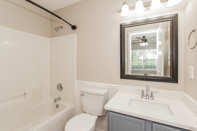 Building Photo - 4733 Aldersbrook Dr