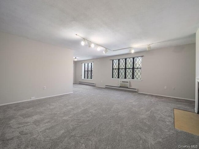 Building Photo - 391 Sierra Vista Ln