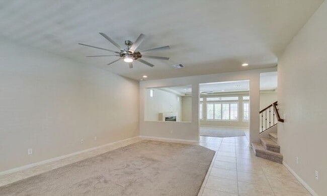 Building Photo - Bright & Spacious 5-Bedroom Home with 3-Car Garage in 89141