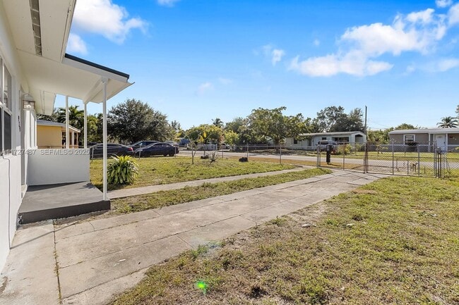 Building Photo - 939 NW 12th St