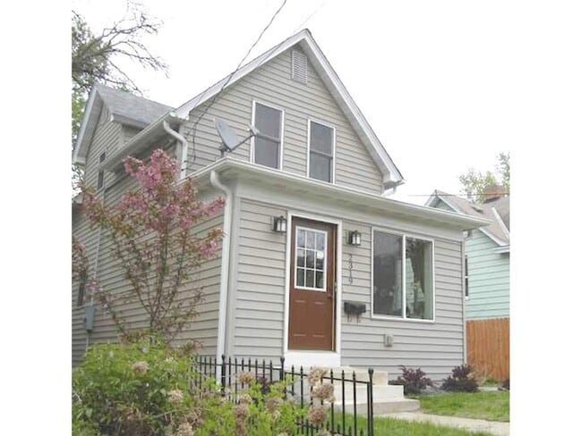 Primary Photo - 2319 Cole Ave SE