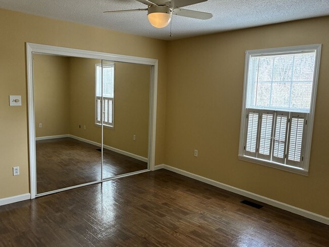 Building Photo - 2 Bedroom 1 Bath Home in Howells Point, Sunset Harbor, Bolivia, N C