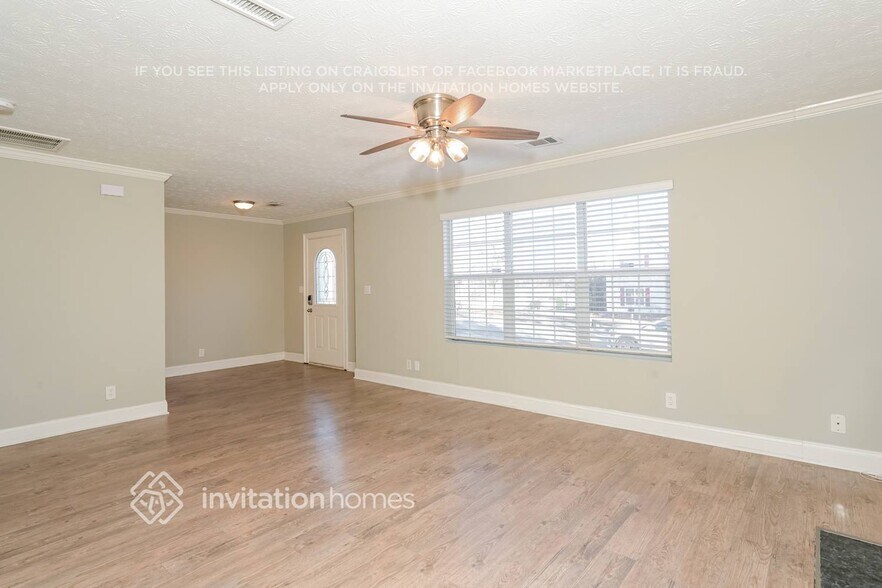 Building Photo - 2909 Sentinel Cir