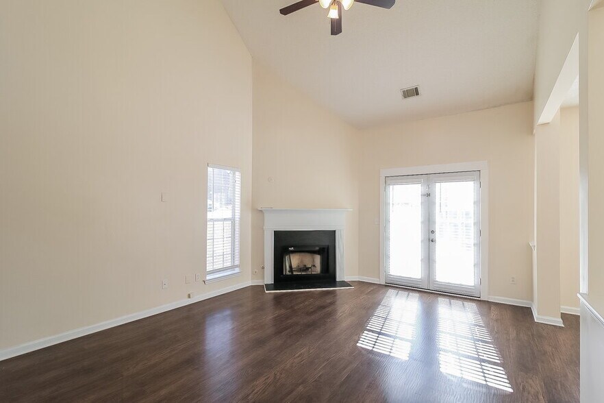 Building Photo - 1091 Wynnbrook Ln