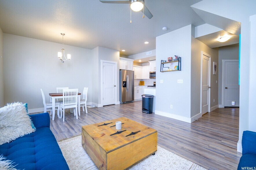 Building Photo - 2270 W 2650 S