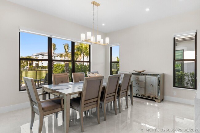 Building Photo - 12510 Solana Bay Cir