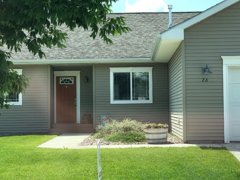 Building Photo - 26 Carnegie Dr