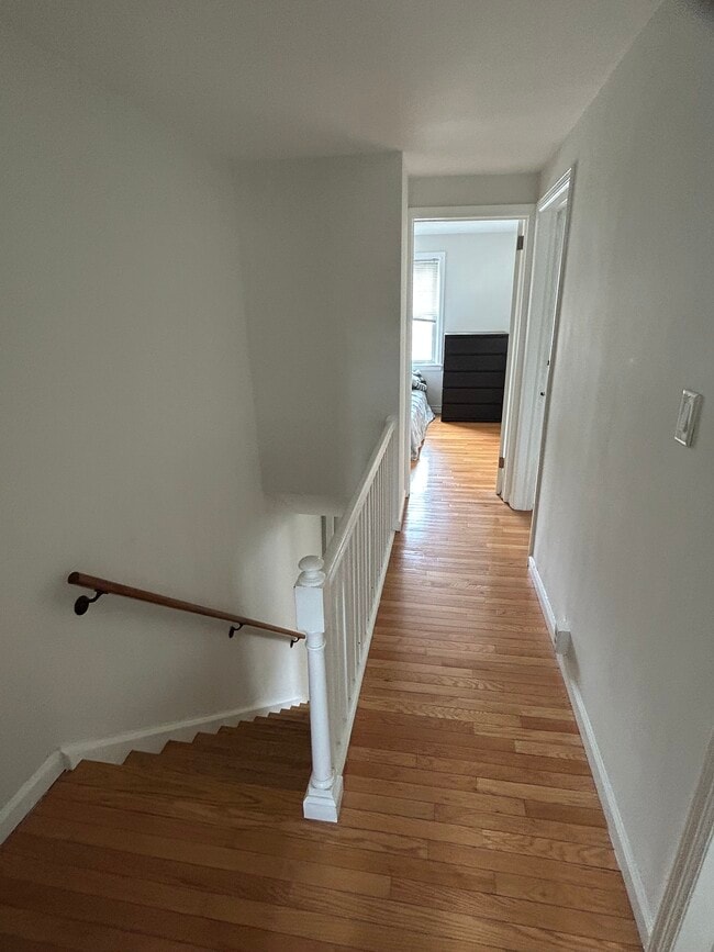 Building Photo - 436 E Garrison St