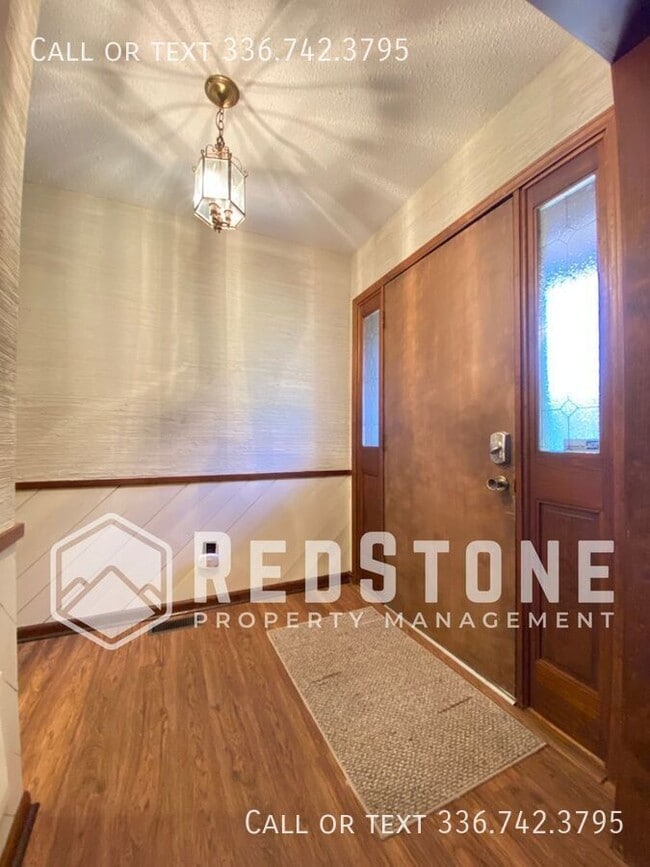 Building Photo - 510 S. Williamson-