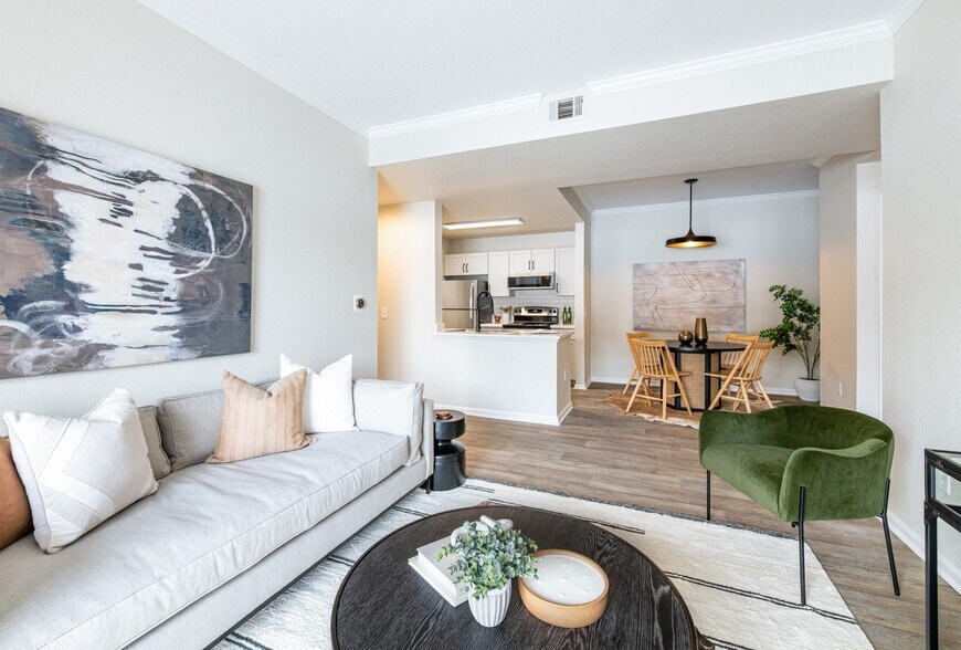 Building Photo - Mile 44