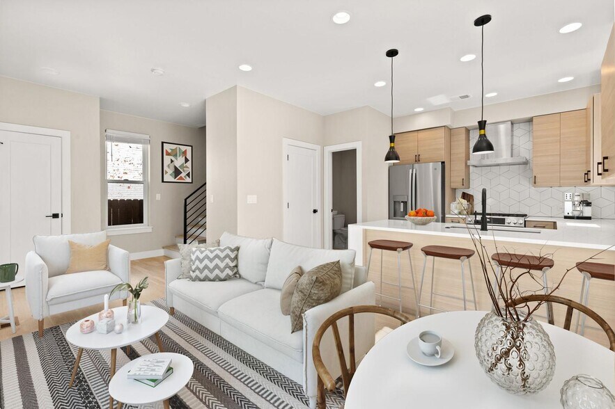 Building Photo - Gorgeously designed LoHi home by Potter Hi...