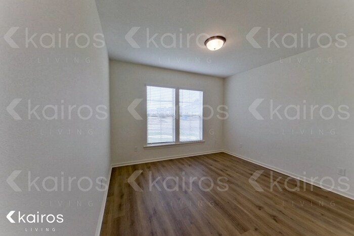 Building Photo - 206 Teddy Ln