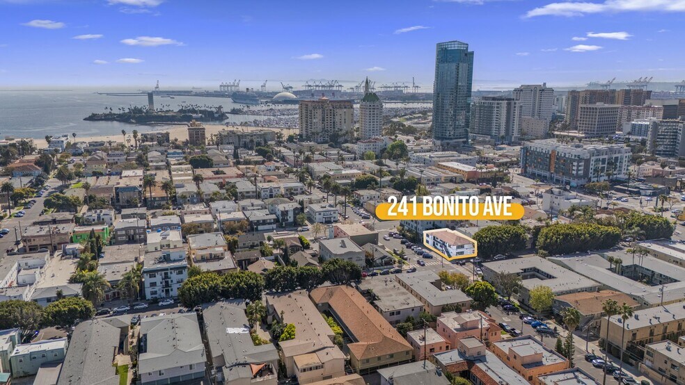 Building Photo - 241 Bonito Ave
