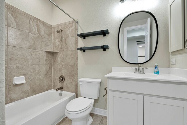 Building Photo - Spacious 5-Bedroom Beauty in Triana Neighborhood –  with Community Perks!