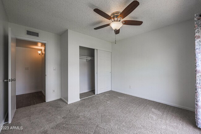 Building Photo - 3868 N 30th St