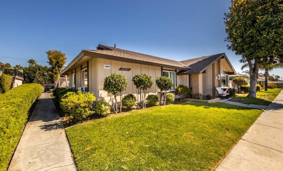 Building Photo - 8141 Forelle Dr