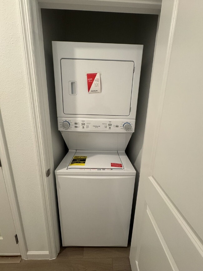 Building Photo - Holly Cove New Construction!!