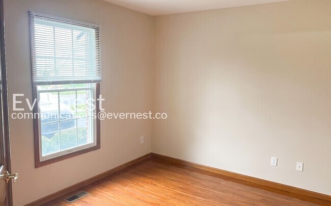 Building Photo - 4369 Houser Dr
