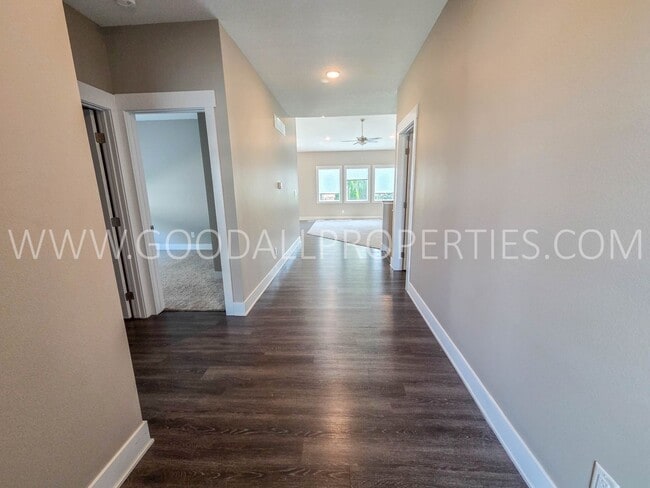 Building Photo - 16656 Wilden Dr