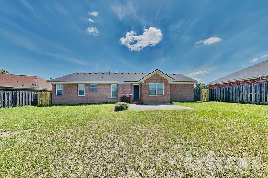 Building Photo - 2970 Galahad Way