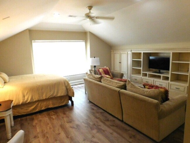 Building Photo - Beautiful Home Located In Indigo Run