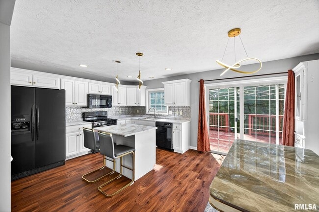 Building Photo - 2314 W Kenfield Ct