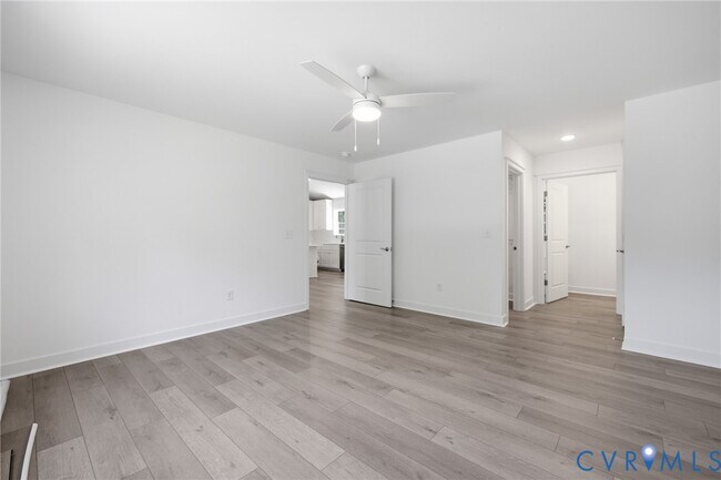 Building Photo - 21169 Baileys Ln