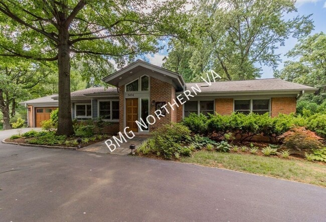 Building Photo - 3404 Mansfield Rd