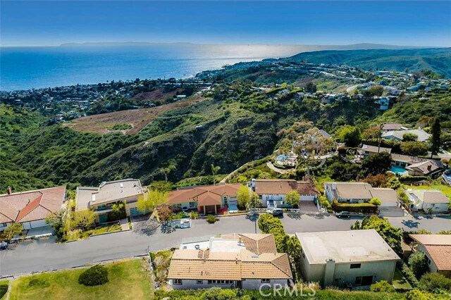 Building Photo - 2850 Zell Dr