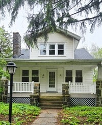 Building Photo - North Wilmington - 5 bedroom, 2 bathroom h...