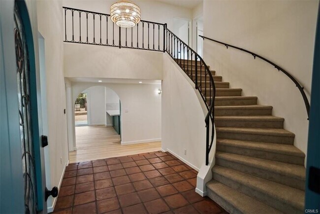 Building Photo - 1925 Parkside Ave