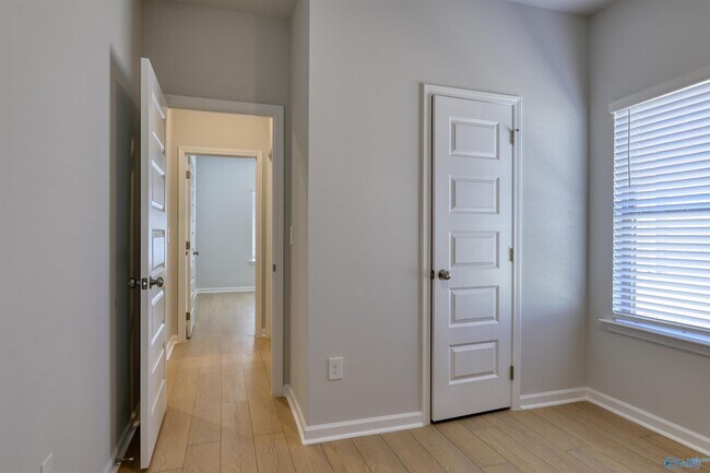 Building Photo - 143 Havner Dr