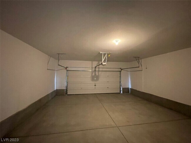 Building Photo - 767 Omaggio Pl