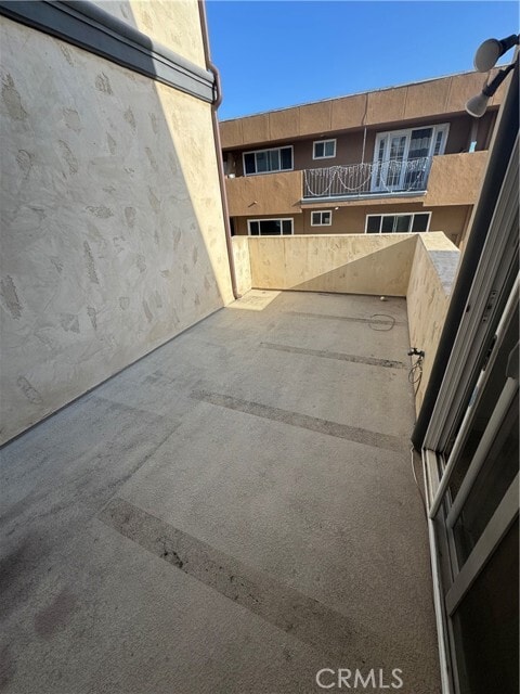 Building Photo - 14602 Eastwood Ave