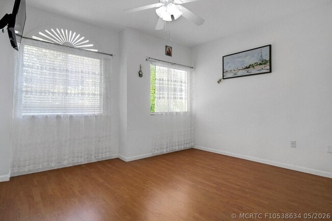 Building Photo - 5095 Madison Lakes Cir E