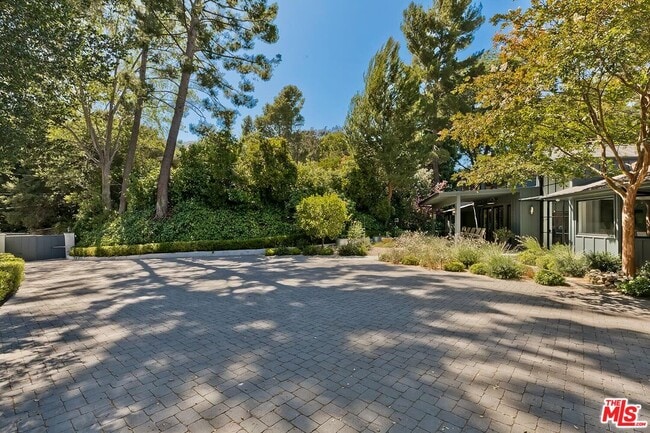 Building Photo - 11911 Ashdale Ln