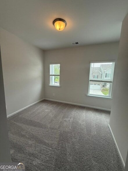 Building Photo - 2340 Ravencliff Dr