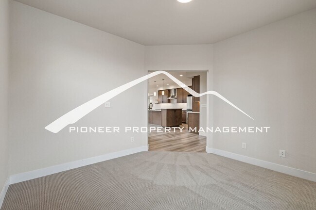 Building Photo - Breathtaking Pikes Peak Views in Desirable Wolf Ranch - 4 bedroom, 3 Full Bath, Office and Loft, ...