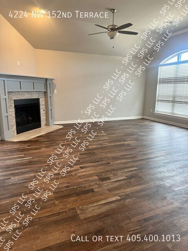 Building Photo - 4224 NW 152nd Terrace